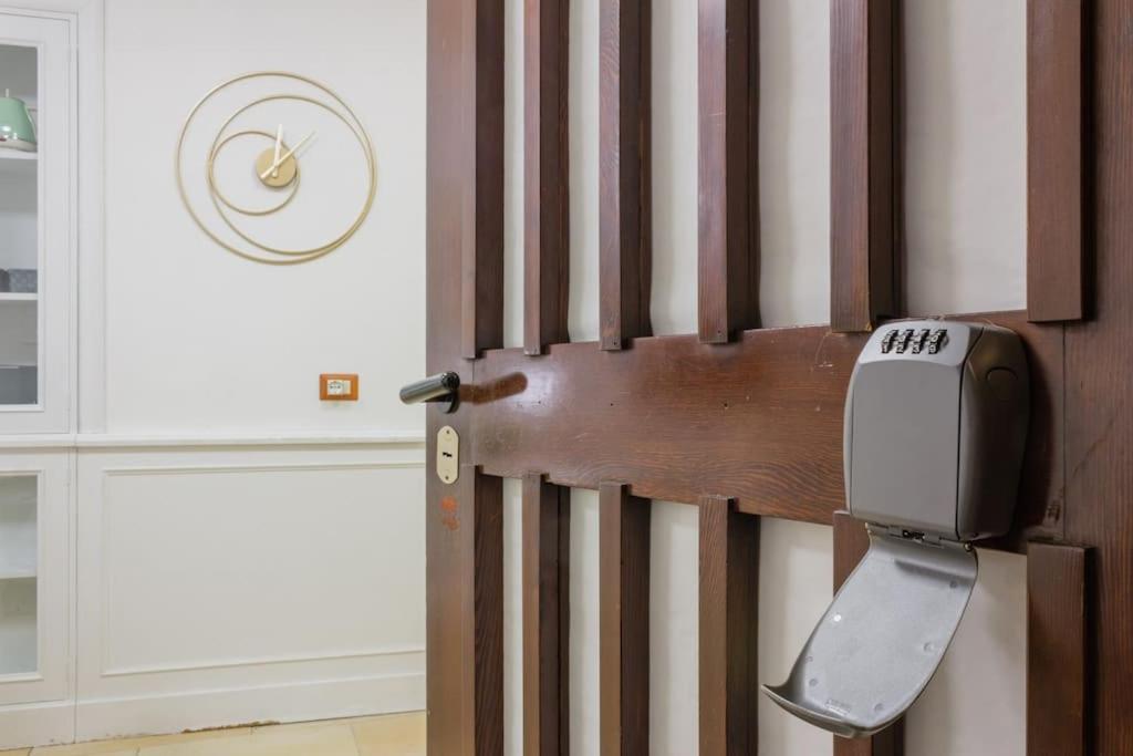 Apartment Duomo - Montenapoleone, Comfort & Wi-fi *