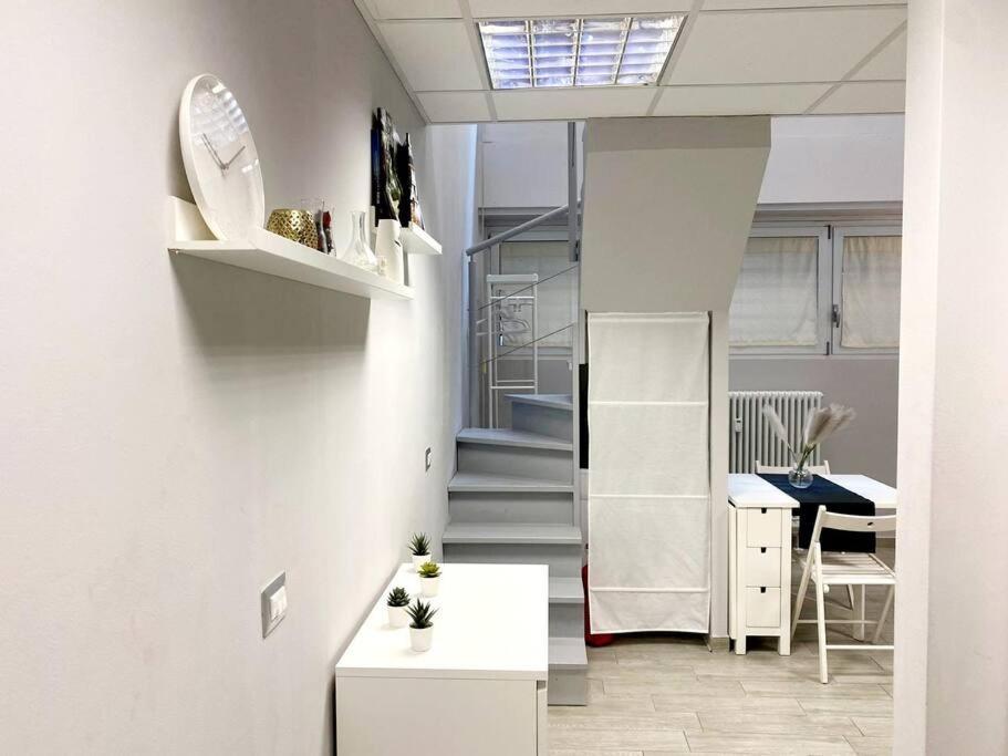 Apartment {milano Centrale - Corso Buenos Aires} White Loft *