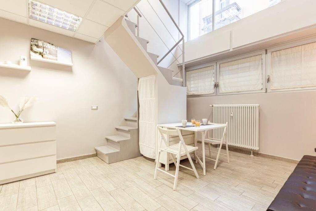 {milano Centrale - Corso Buenos Aires} White Loft Apartment Milan