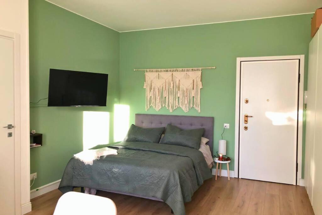 Design Moderno:monolocale Spazioso Vicino Metro M2 Apartamento Milão