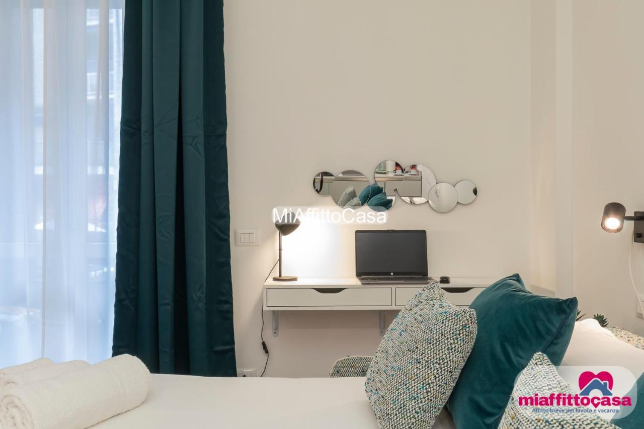 Apartment Black And Porta Venezia