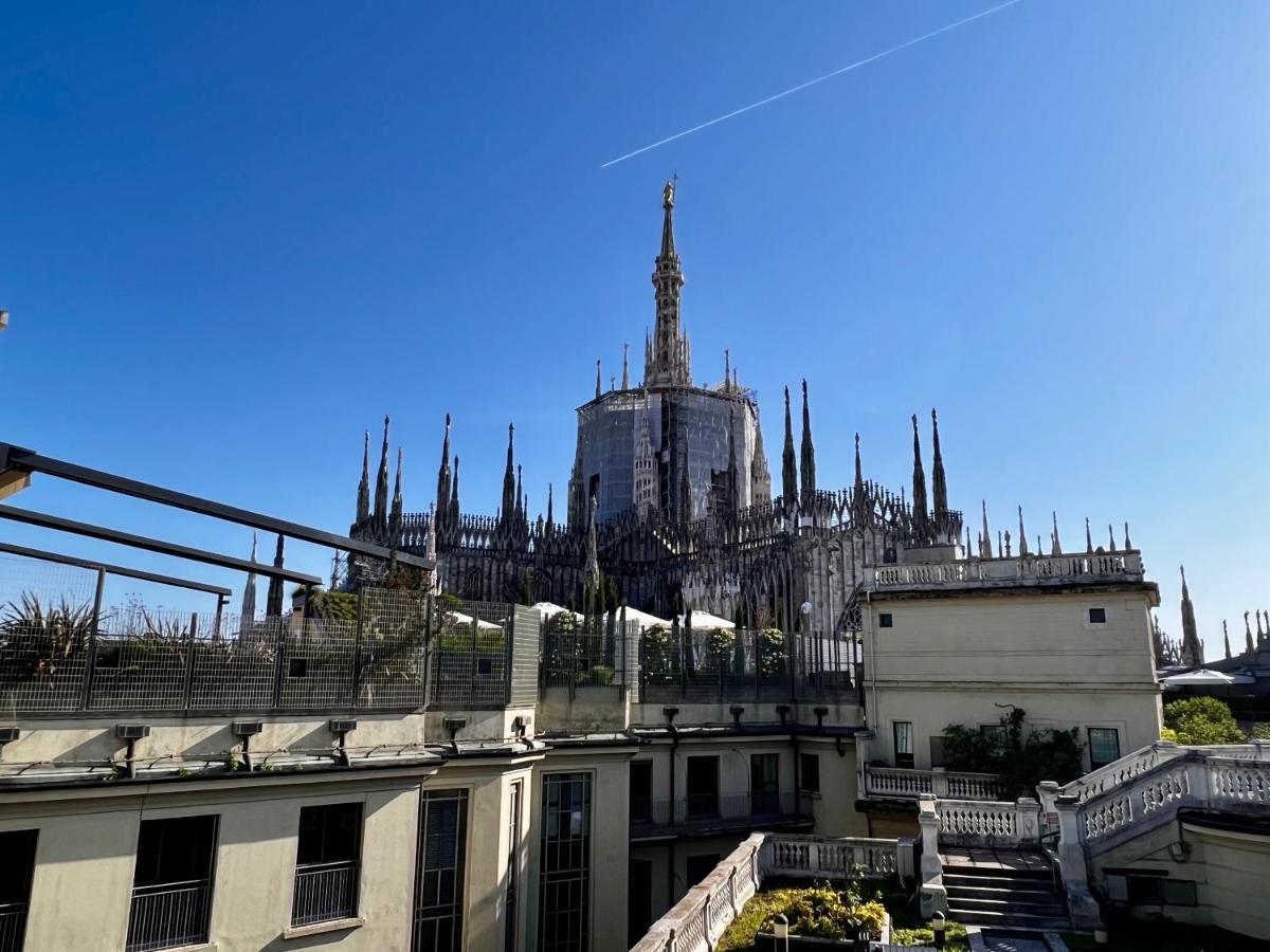 Big Duomo View Sailboat-inspired Penthouse