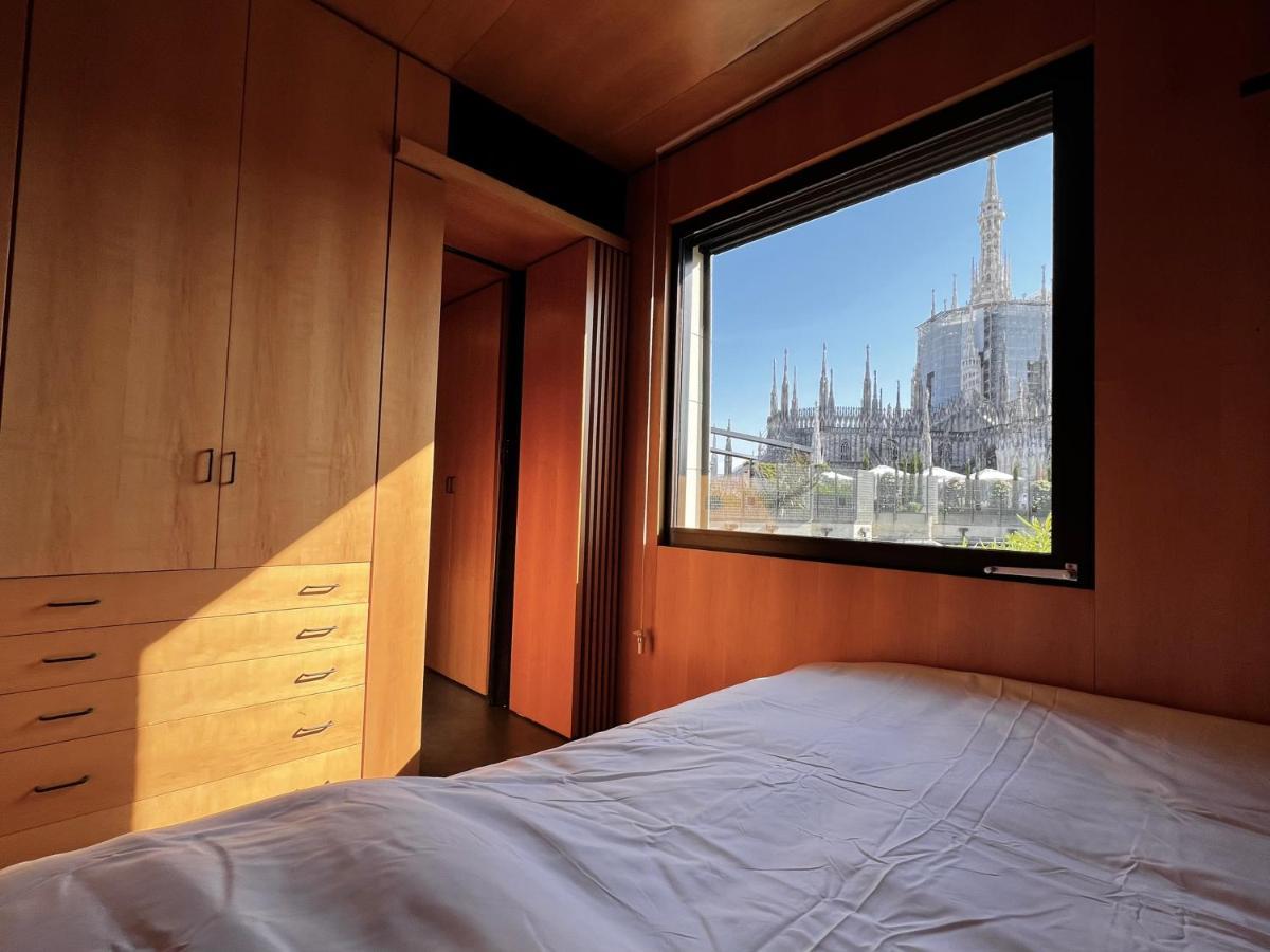 Big Duomo View Sailboat-inspired Penthouse * Milan