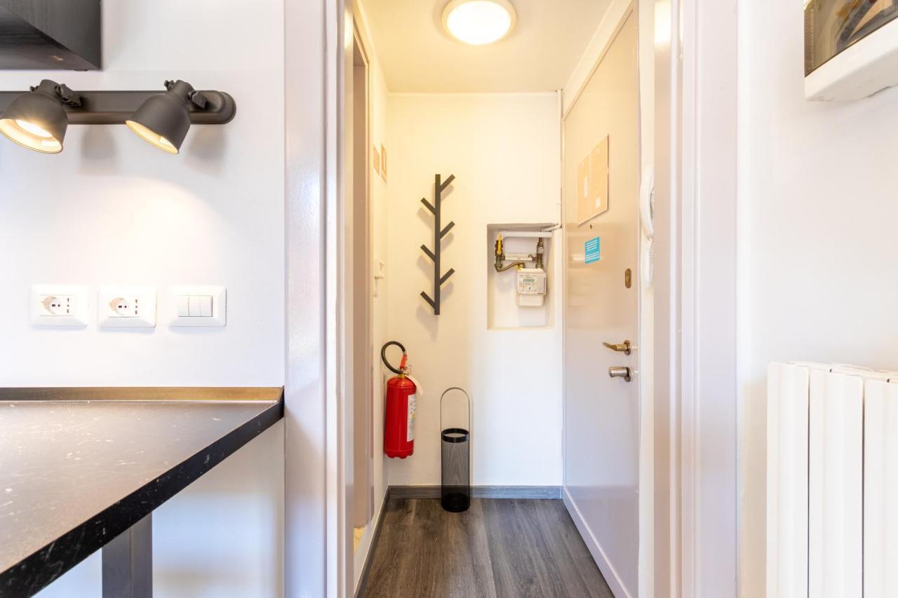 Luna Homes - In Farini * Milan