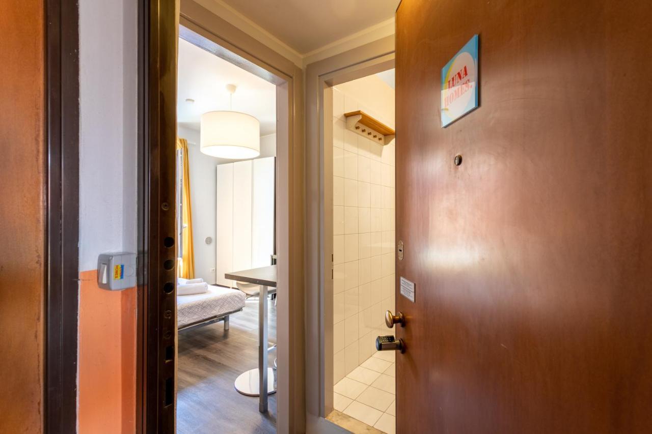 Luna Homes - In Farini Apartment *