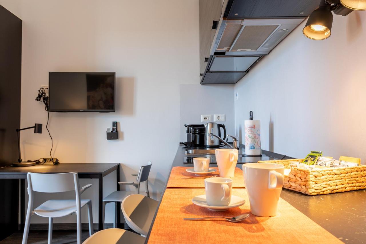 Luna Homes - In Farini Apartment Milan