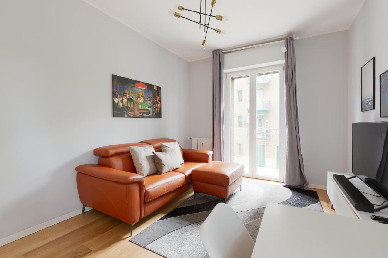 Cimiano M2 Balcony Milan