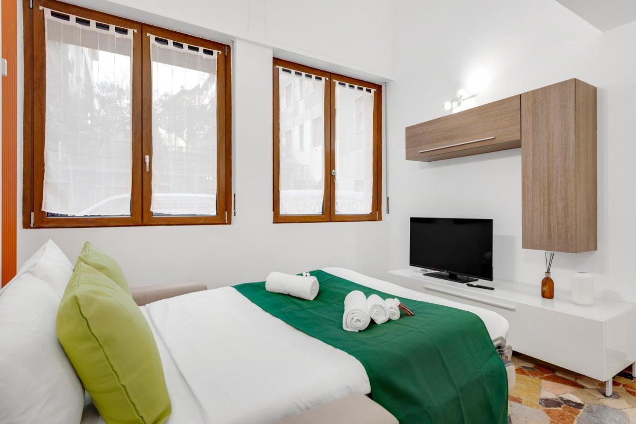 Con Metro Diretta 10 Minuti Duomo Apartment