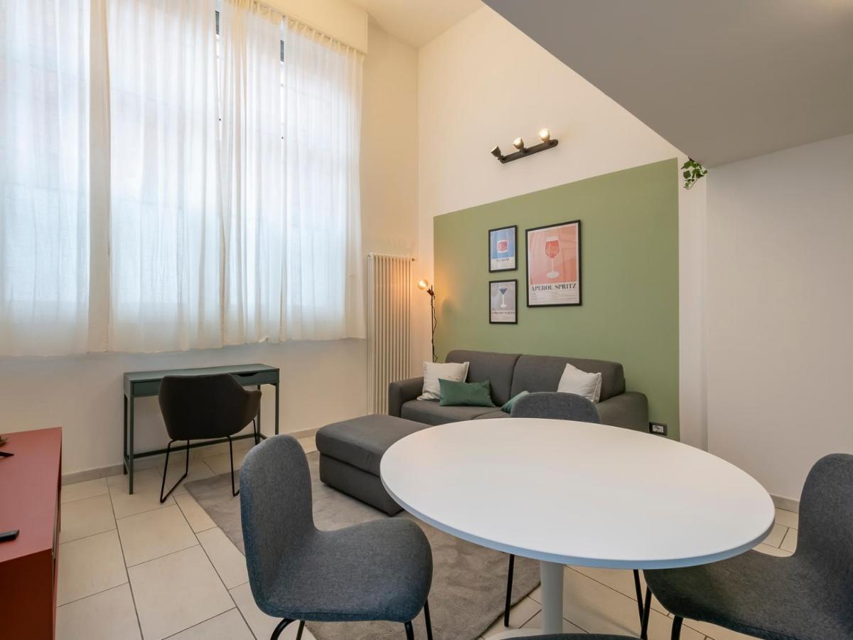 Apartamento Ihost - Romilli 17a Milão