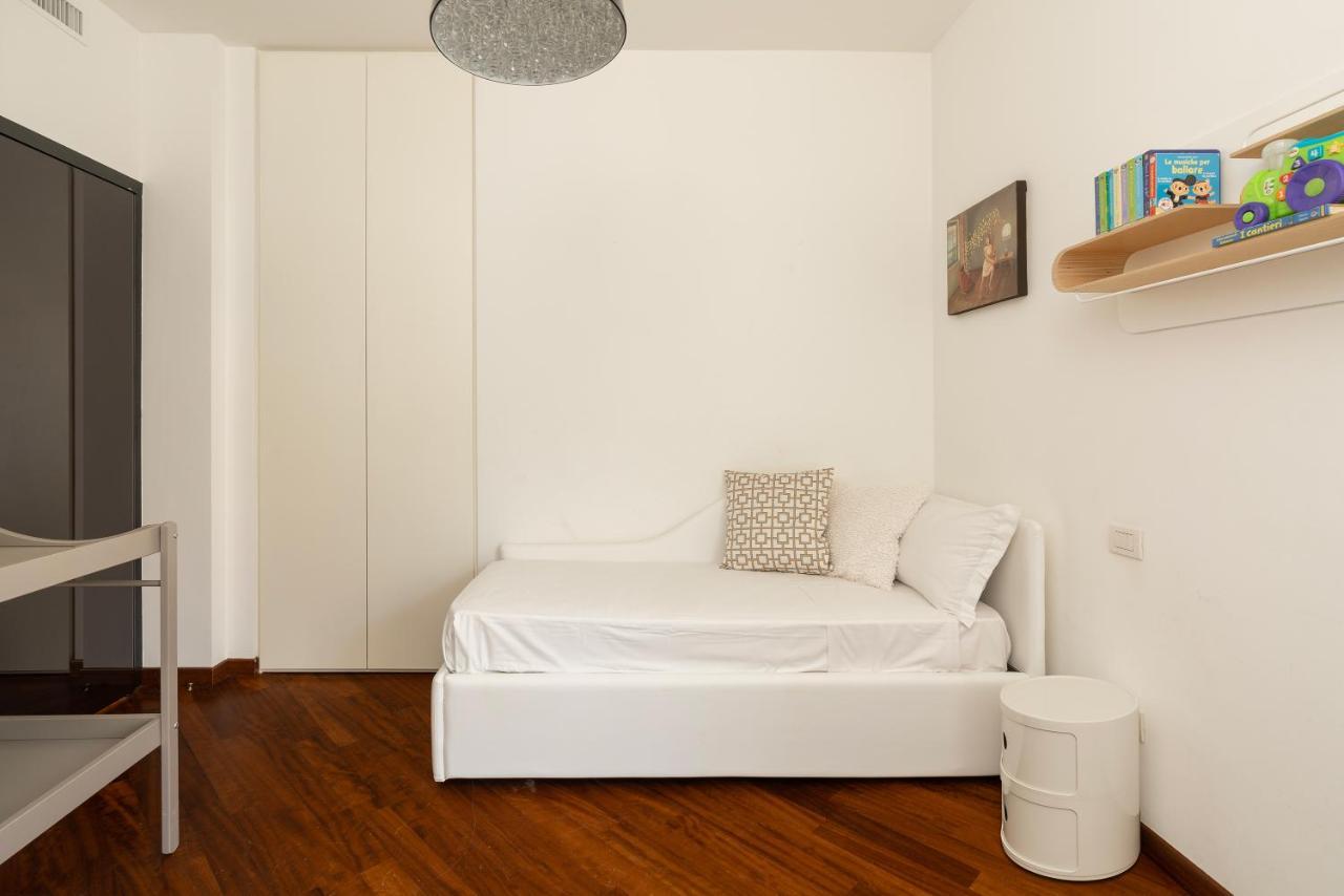 Santa Tecla Living Bronzetti 8 Apartment Milan
