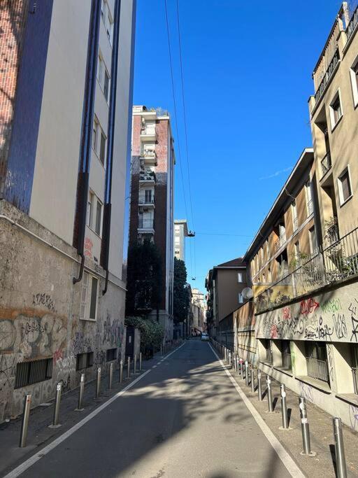 Porta Genova Modern House Milão