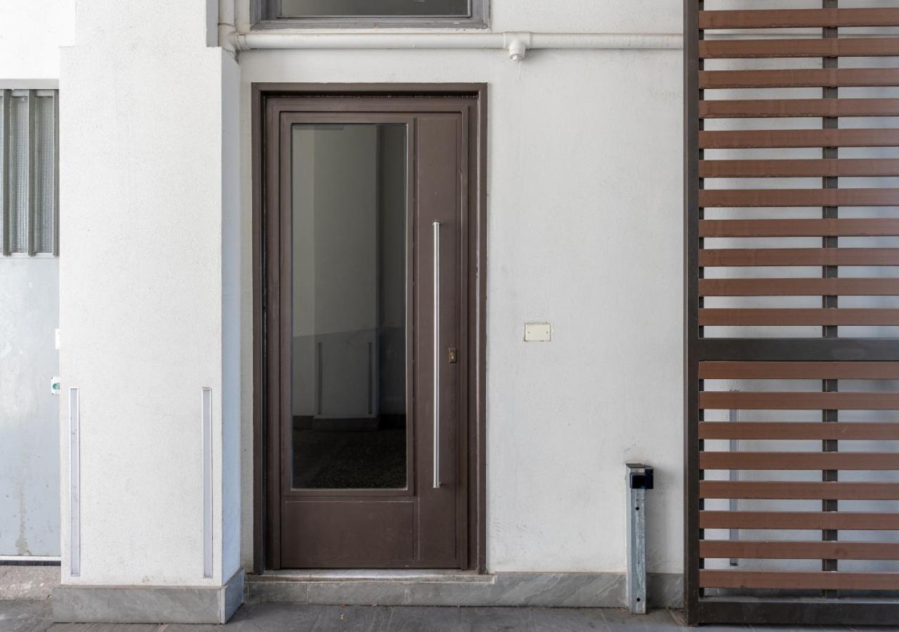 Milanese Elegance - 15 Minutes Duomo Apartment Milan