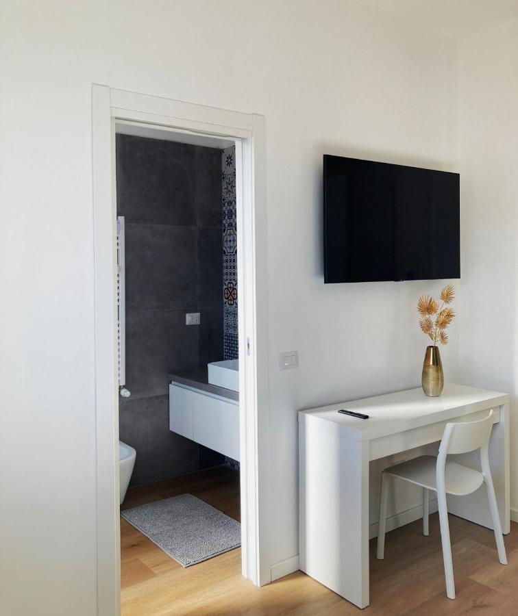 Elegante E Spazioso Apartment *