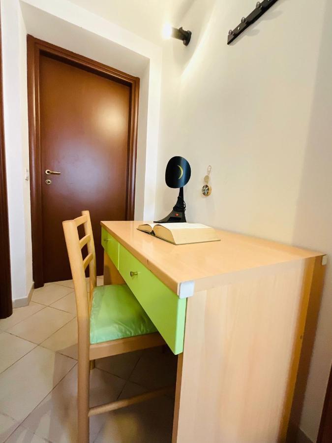 Apartamento Flat In Central Navigli Milão