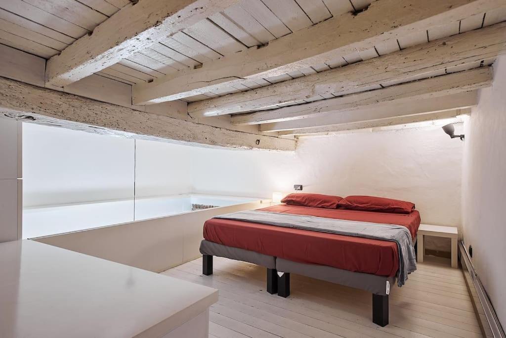 Brera-moscova Centro Storico, Wi-fi E Netflix Apartment