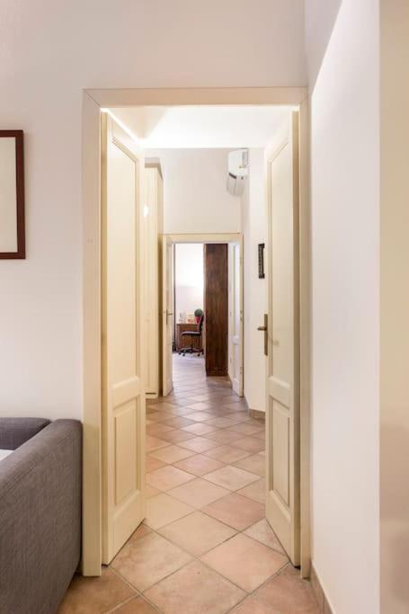 Apartamento Vintage A Teatro Scala *