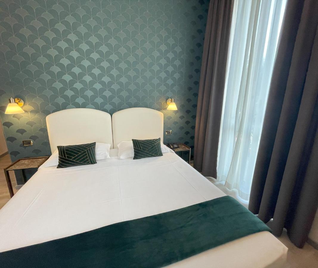 Hotel Florence 3*