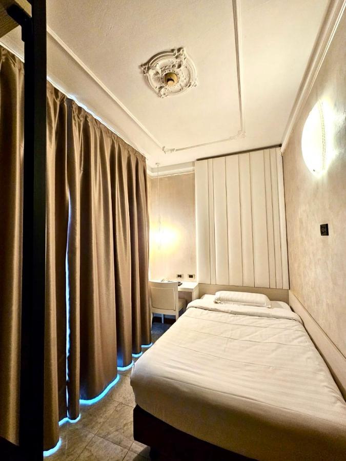 Hotel Mythos Milan