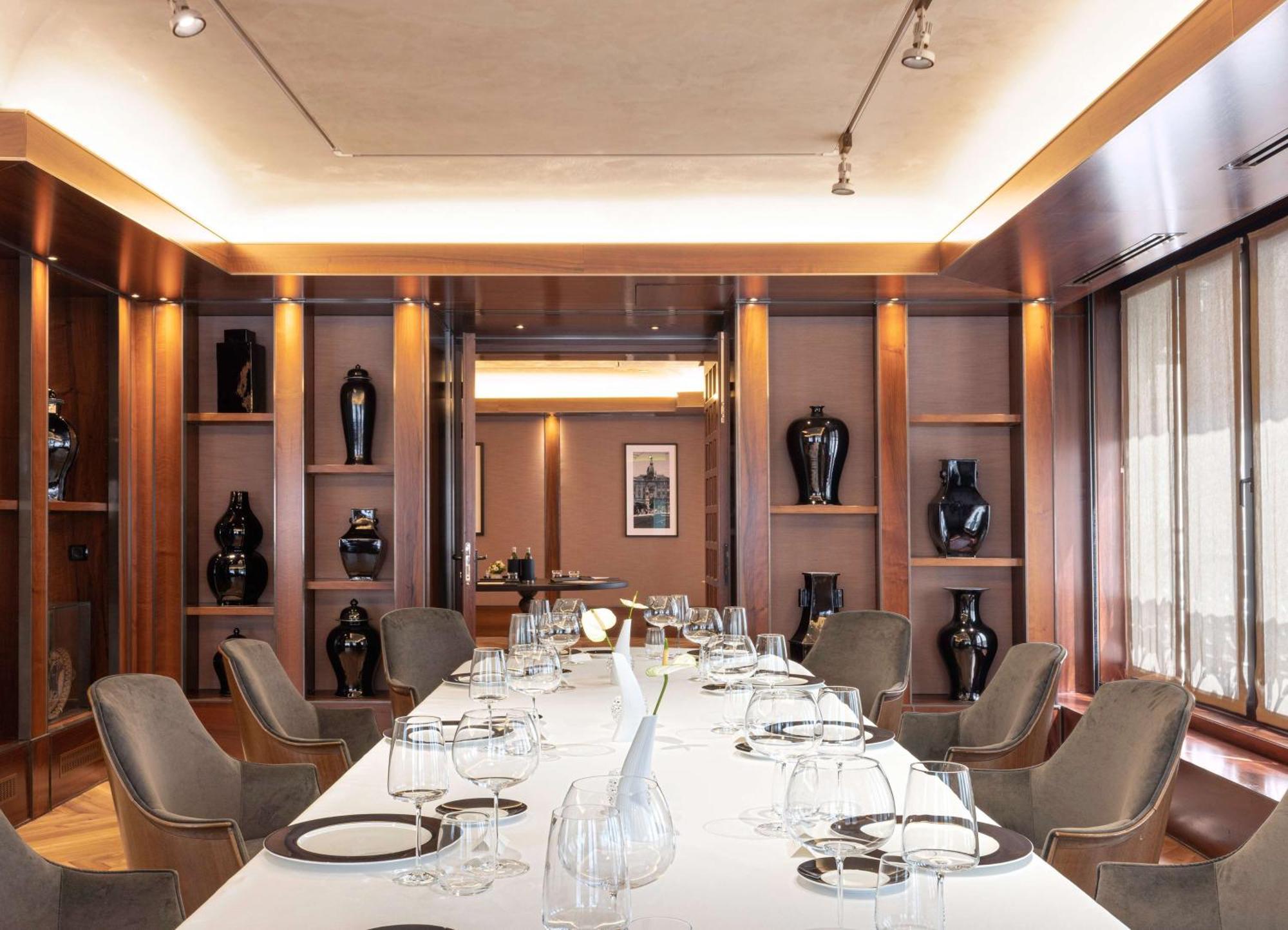 Park Hyatt 5*