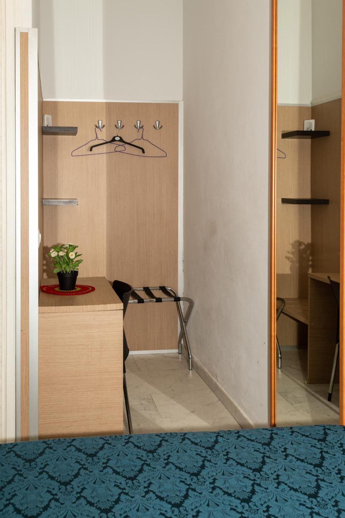 Guest house Gioia 2*