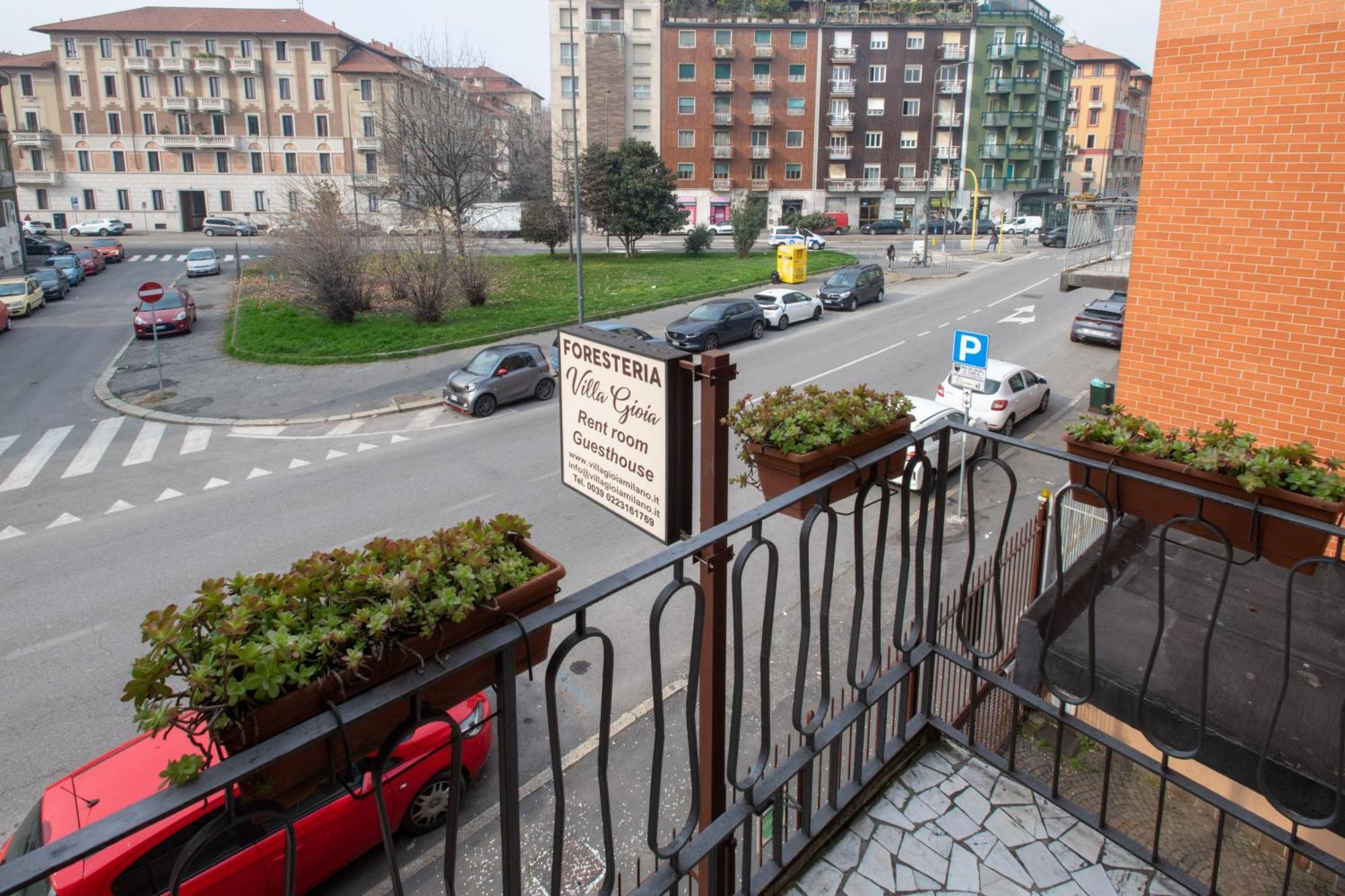 Gioia Guest house 2*