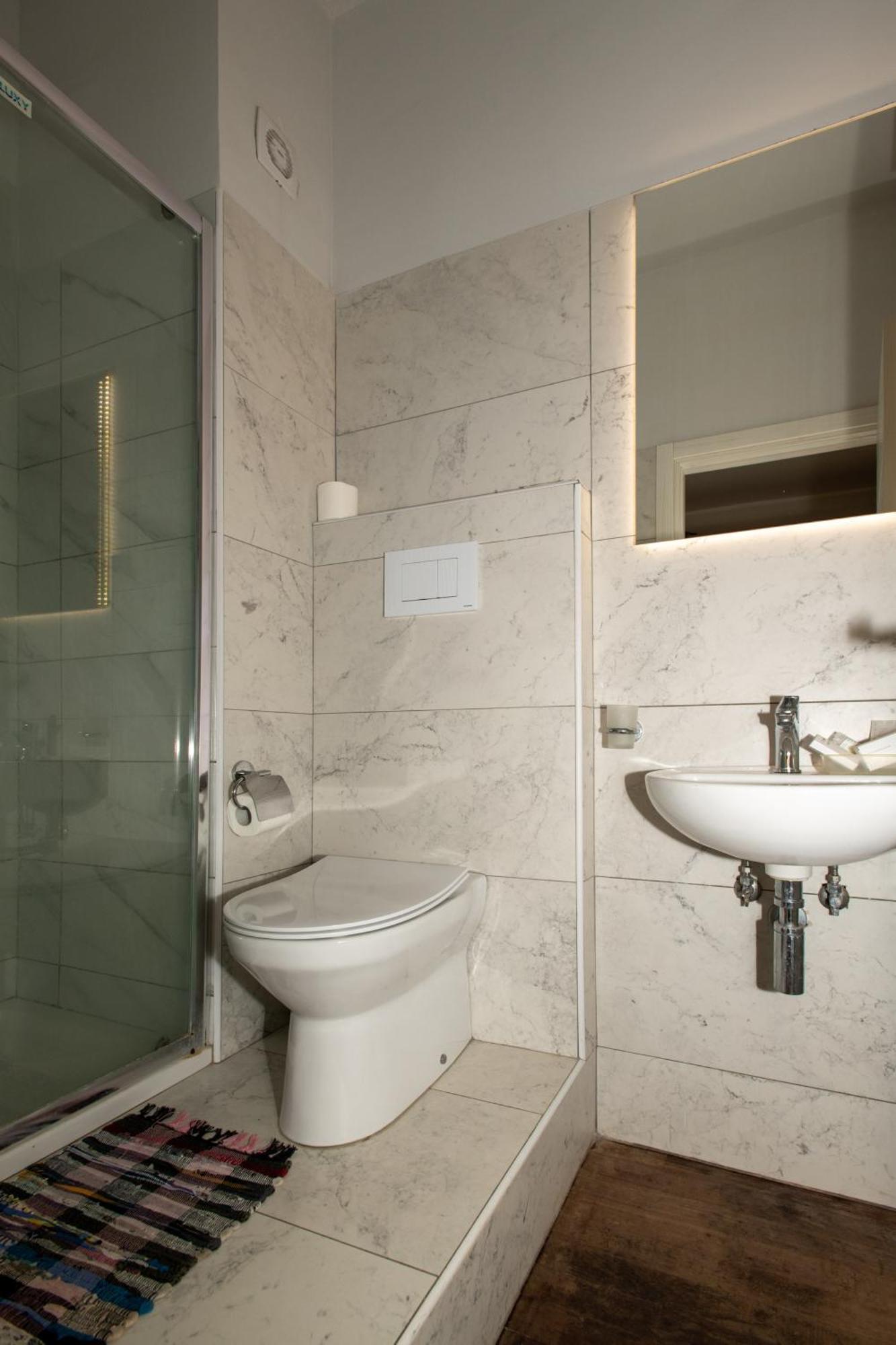 Gioia 2* Milan