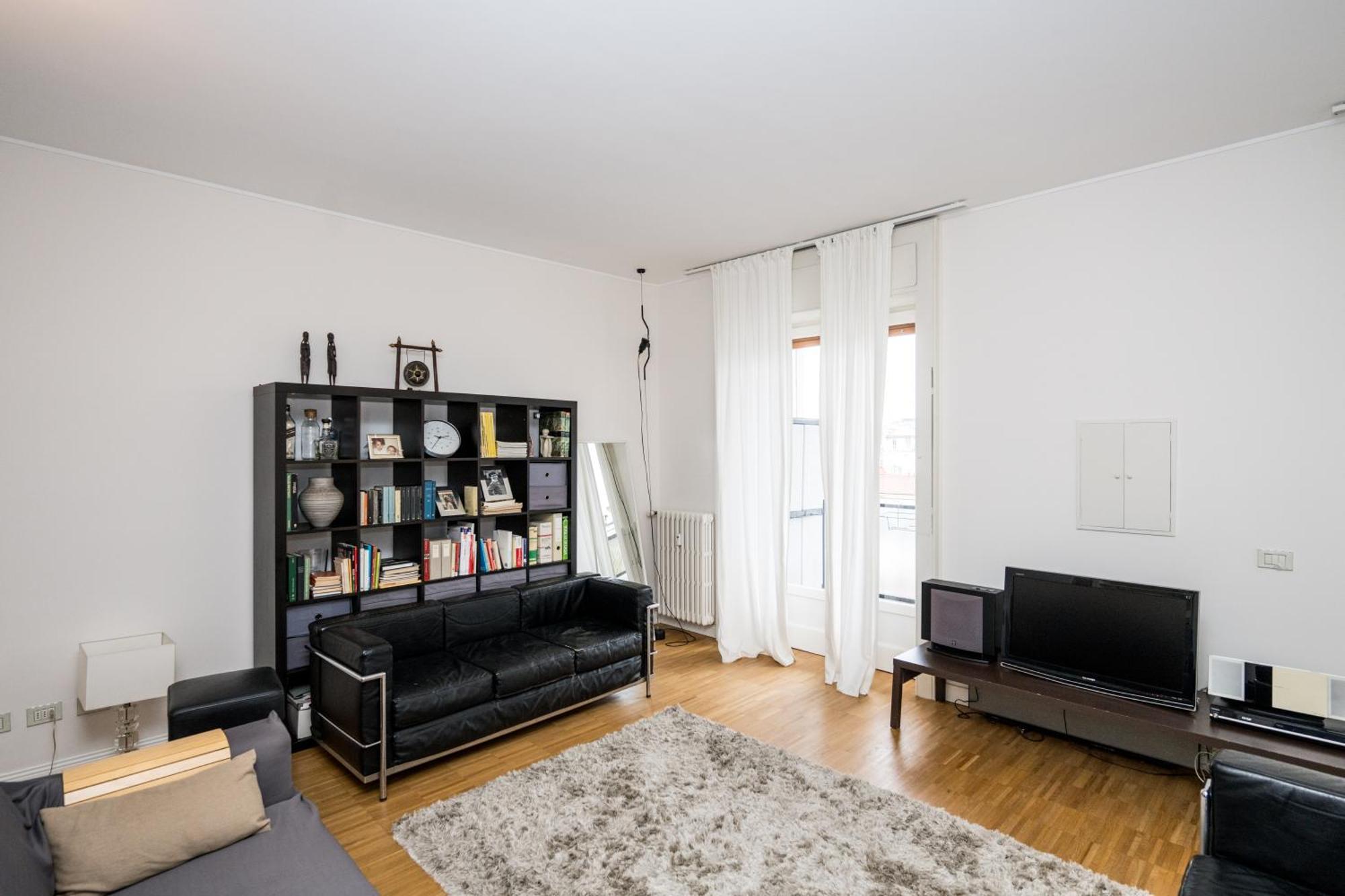 Apartment Sweet *