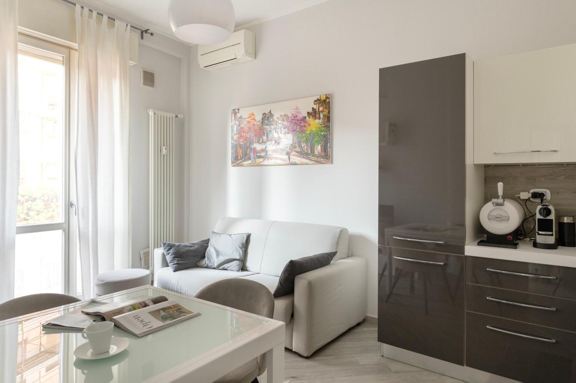 Adorable Centre, 2 Bd, 4 Guests Milan