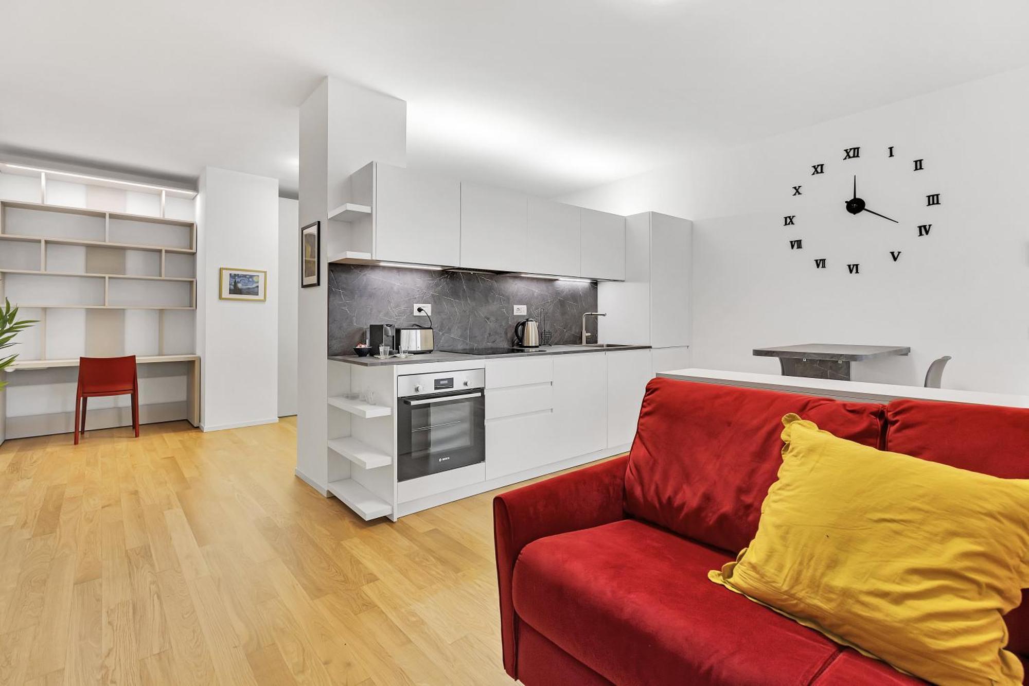 Design & Comfort - Loft In Milan's Historic Center Milan