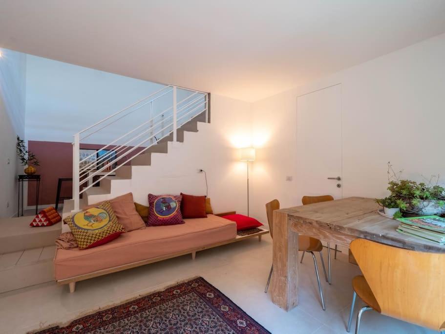 Casa Con Giardino *