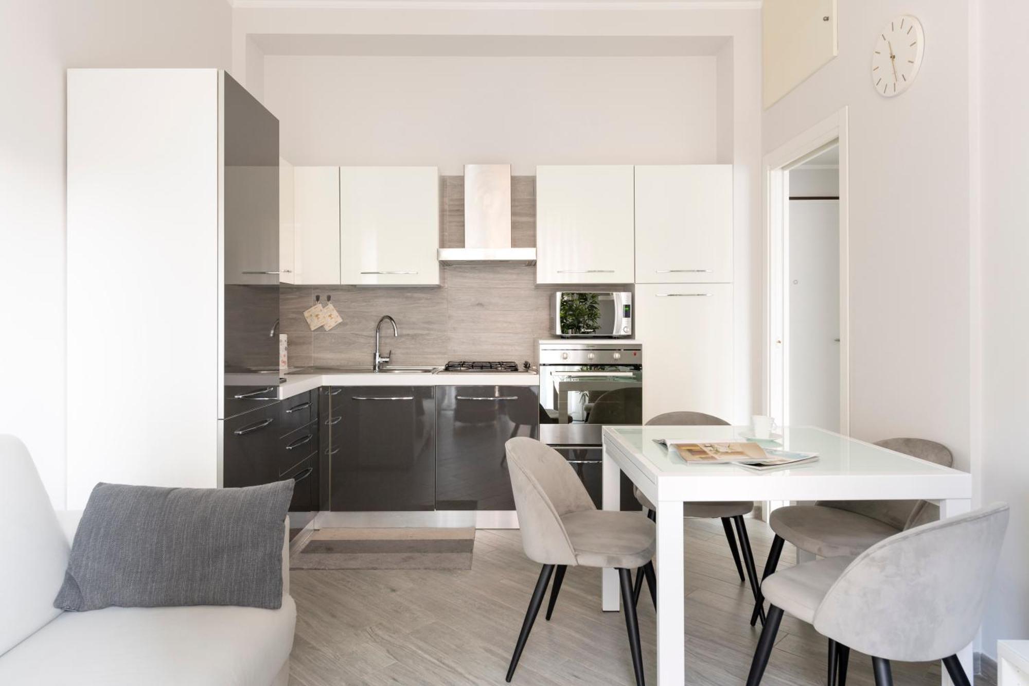 Adorable Centre, 2 Bd, 4 Guests Milan