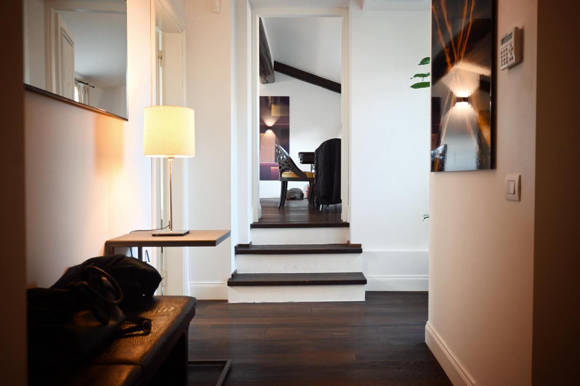 Allegroitalia Penthouse Montenapoleone Apartment