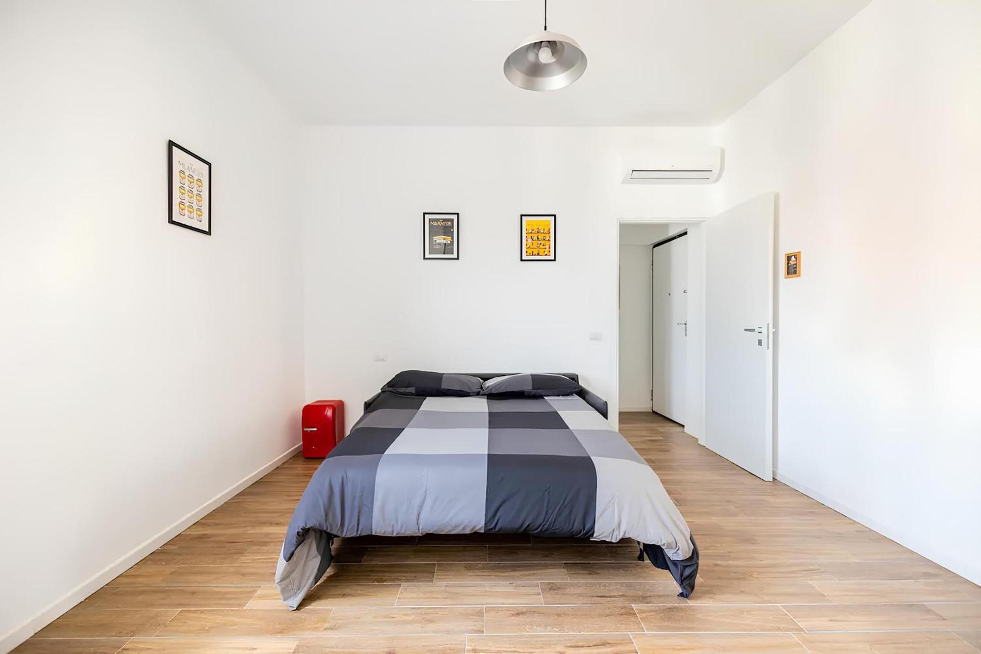 Santa Giulia - 15 Minutes From Centre Apartment
