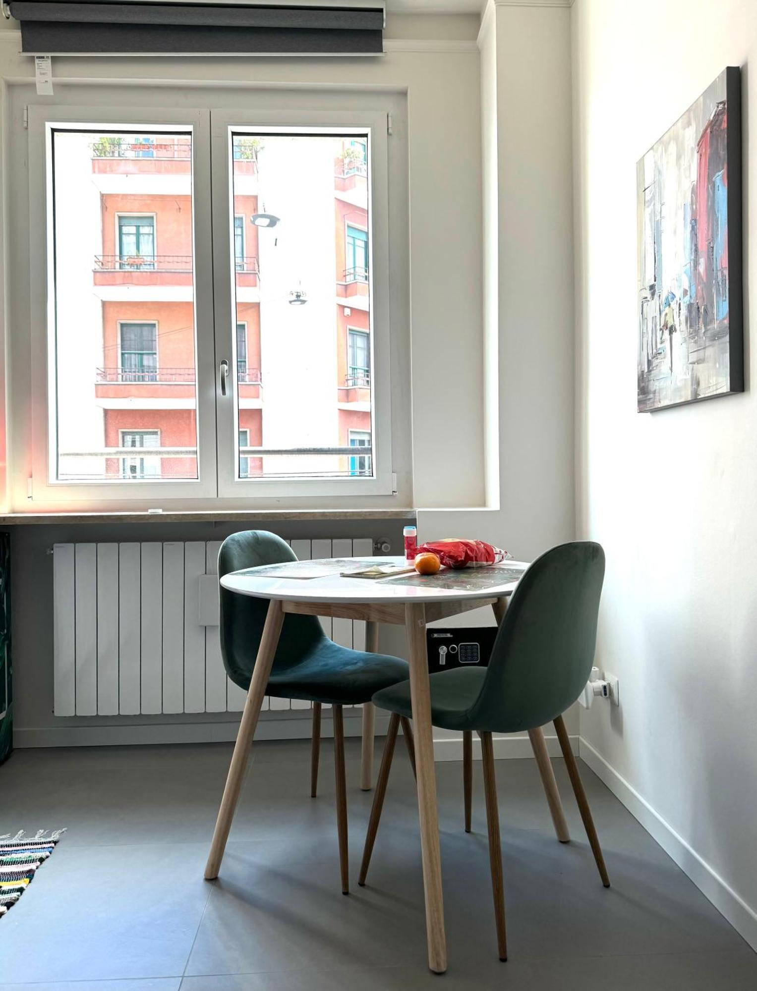 Rainbow Flat- Monolocale Luminoso Apartamento *