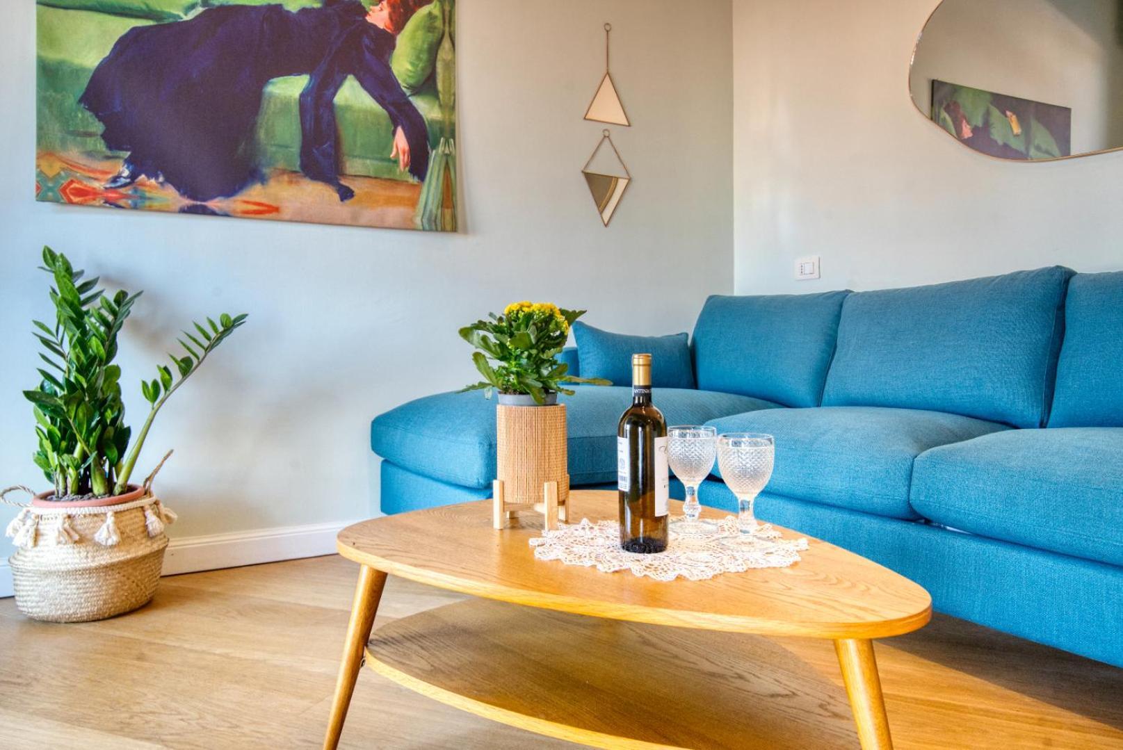 Spacious Penthouse With Panoramic Terrace - 20 Minutes From Duomo Milão