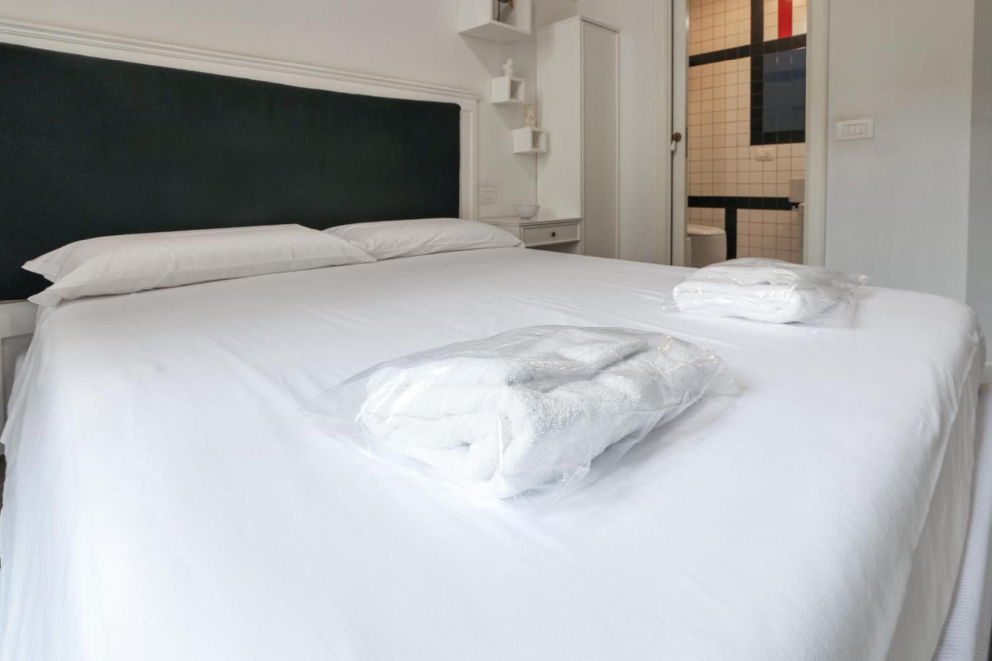 A Nest For Design Lovers In Navigli Milan