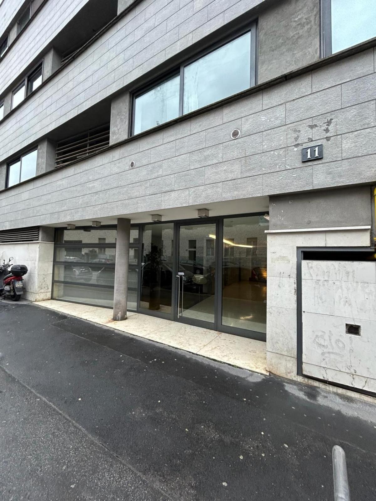 Kibilu - Iulm - Ospedale San Paolo - Navigli Apartment *