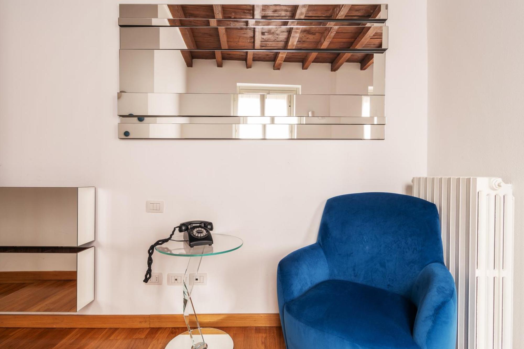 Apartment Design Arco Della Pace Milan