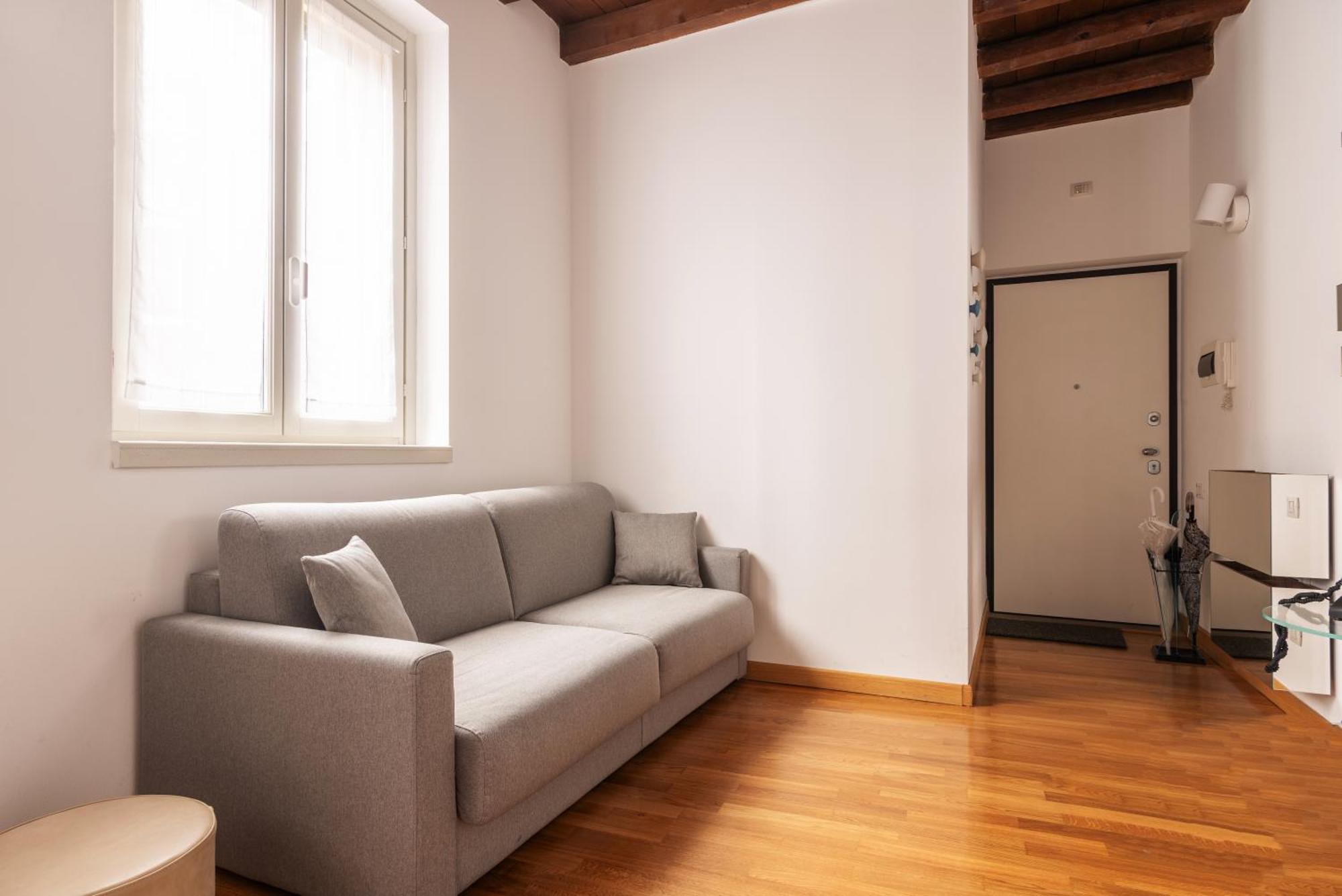 Apartment Design Arco Della Pace Milan