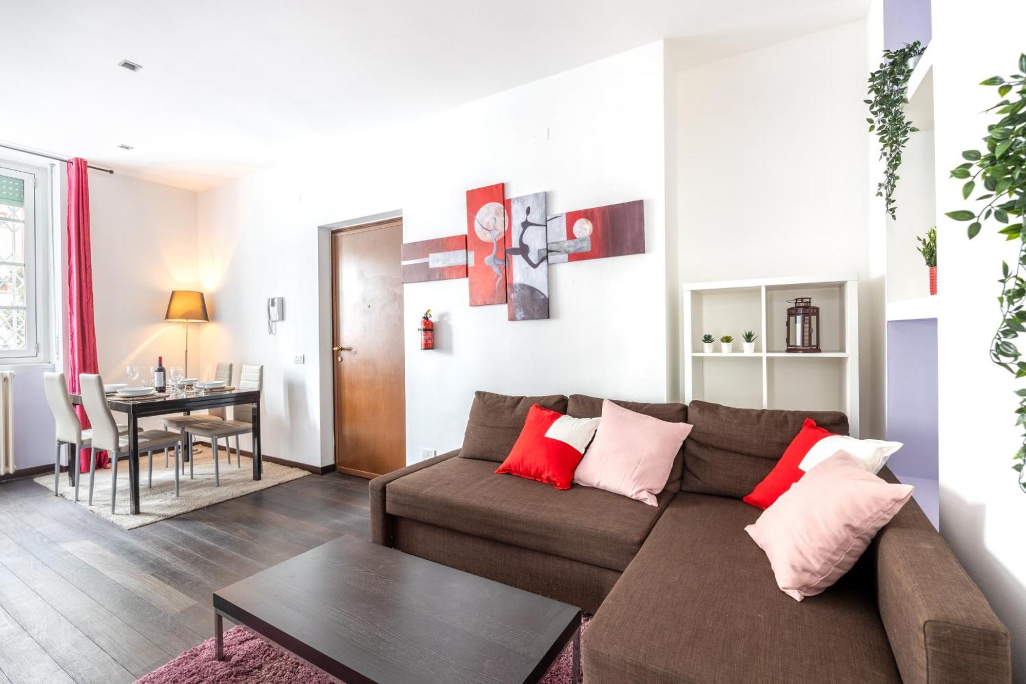 Apartment New Mico-fiera Elegante E Accessoriato, Wi-fi E Comfort