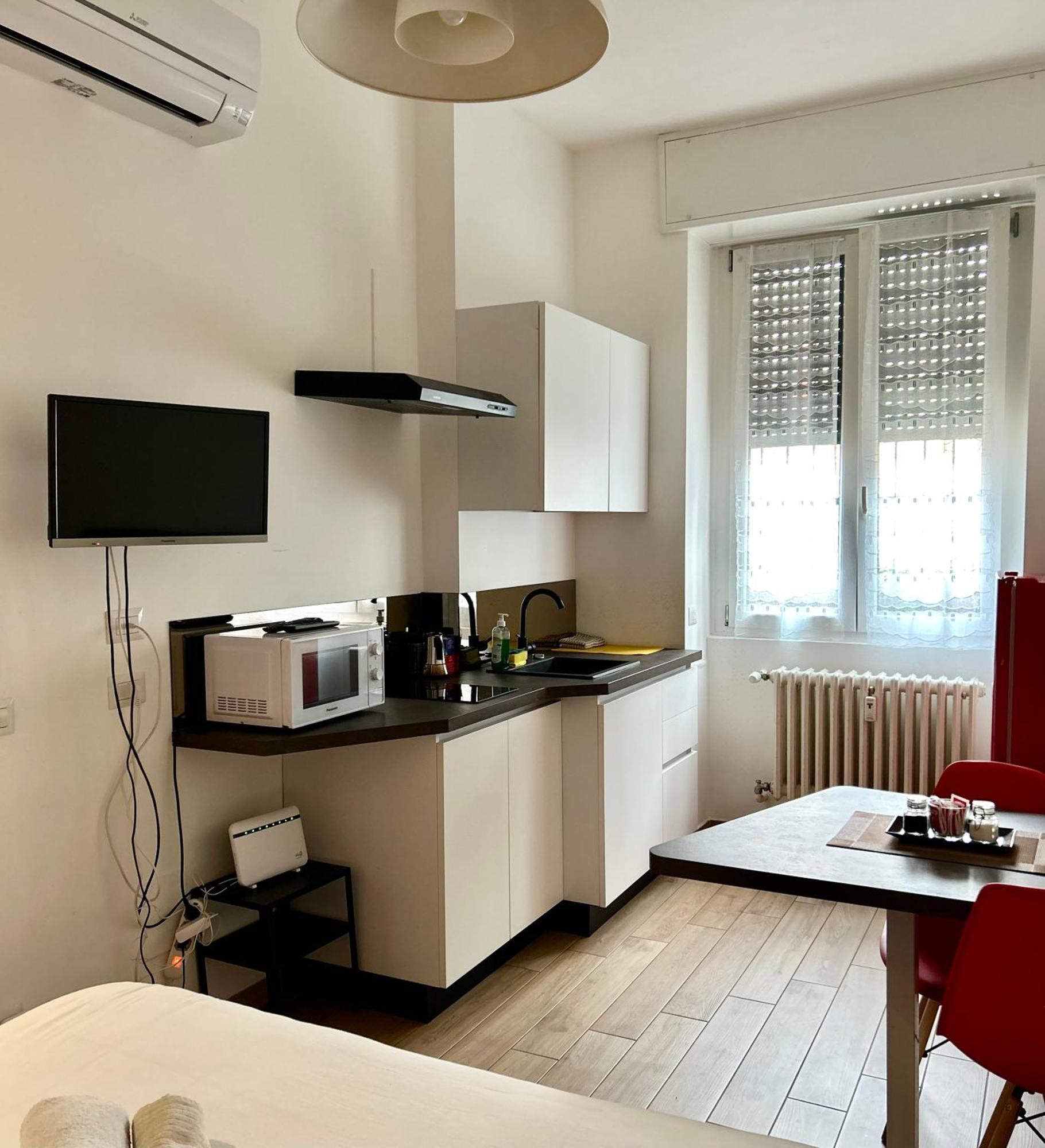 Fully Equipped Design In San Siro Appartamento