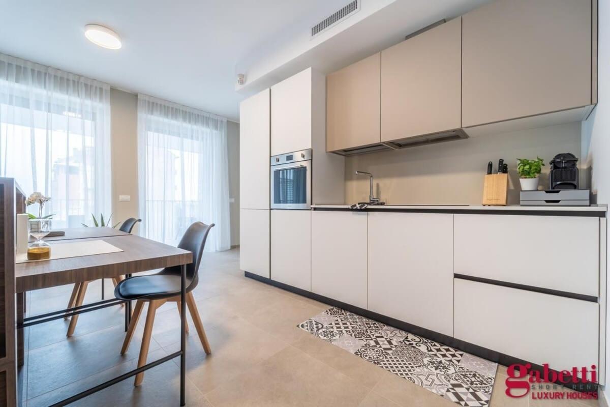 Stilicone 15 - Luxury Apt 5d Milan