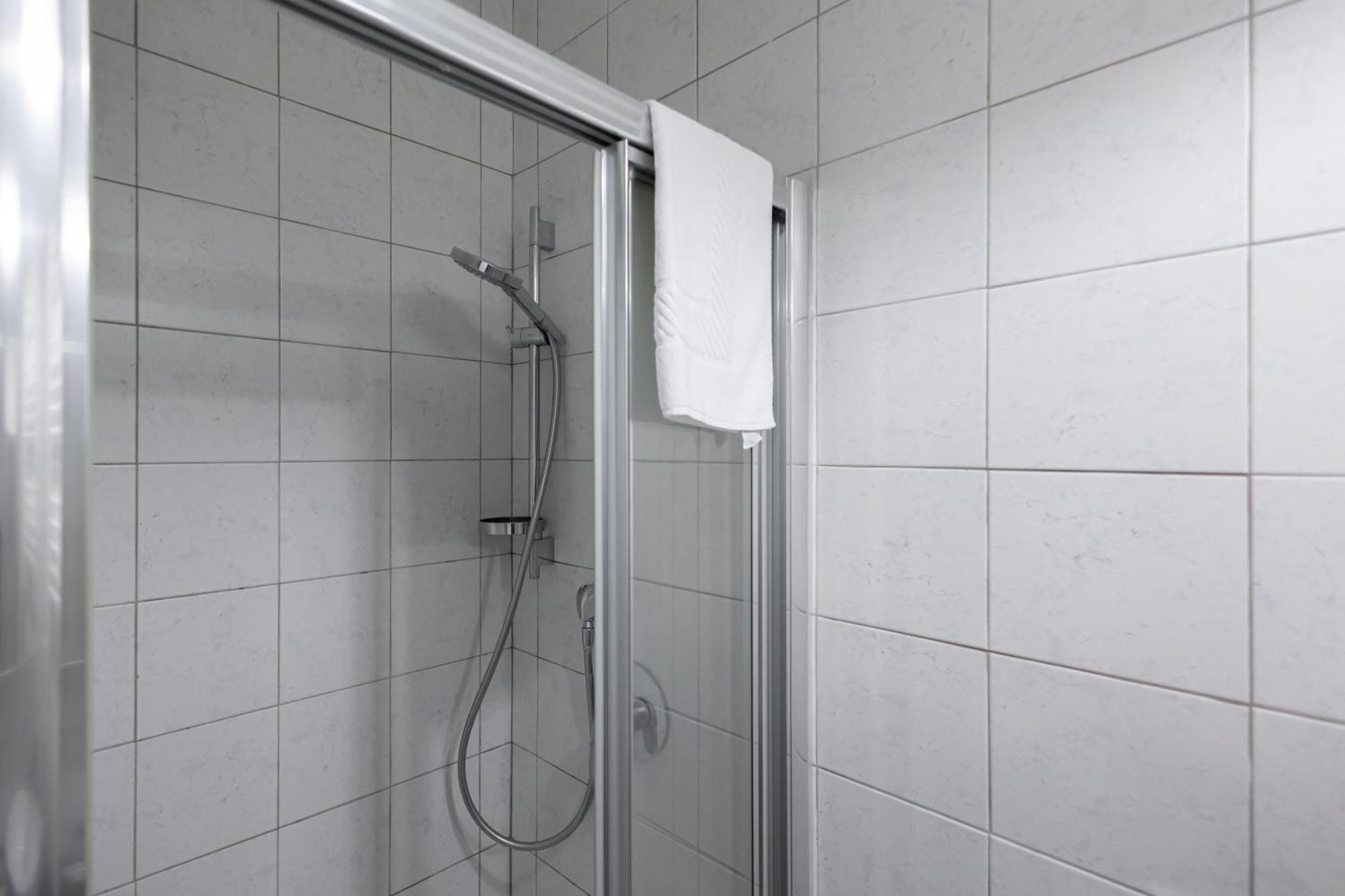 Apartamento Moderno A 2 Minuti Dalla Metro