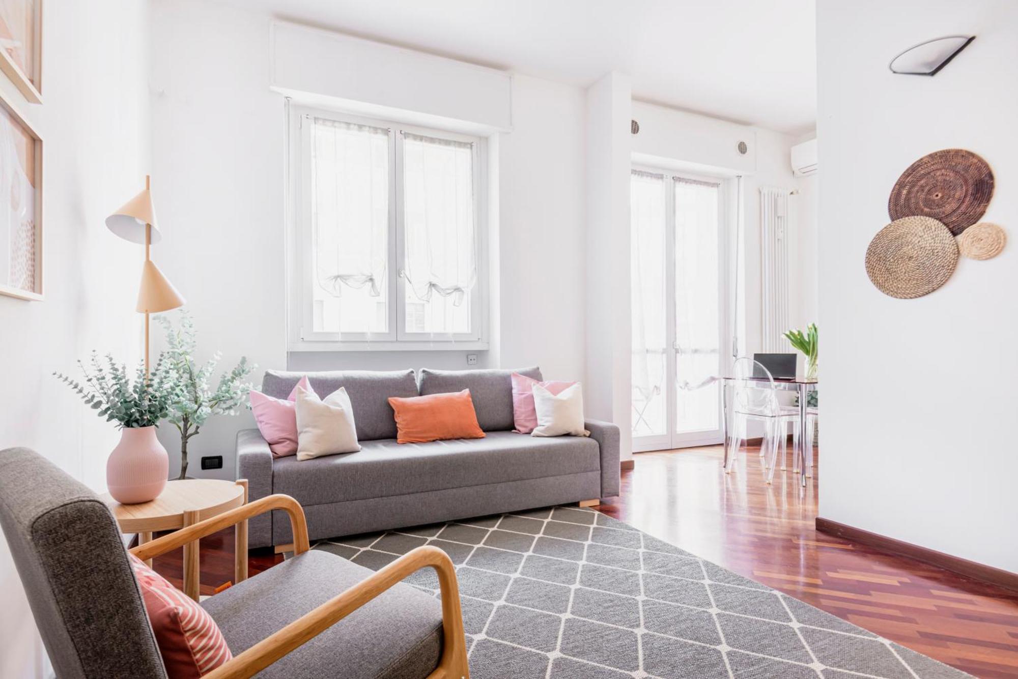 Stylish And Cozy Close To Naviglio * Milan