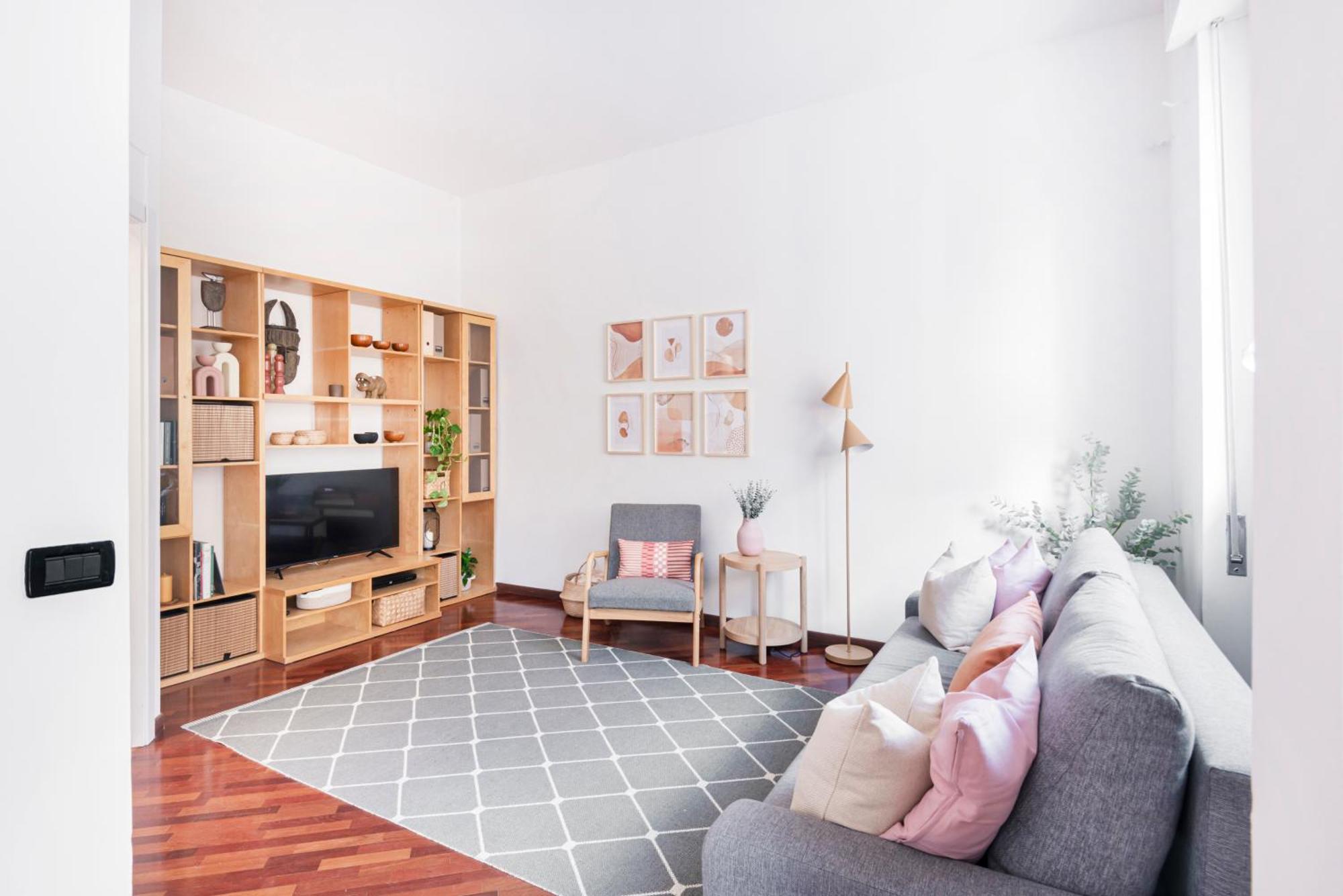 Stylish And Cozy Close To Naviglio * Milan
