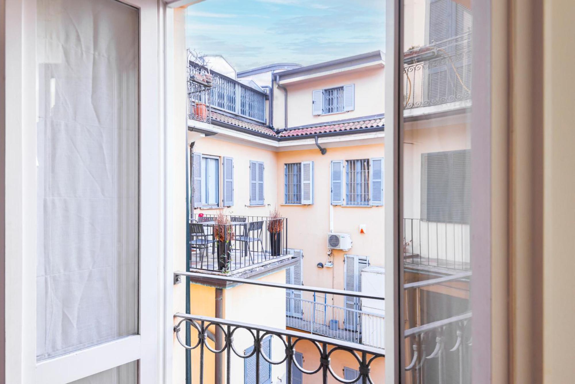 Apartment Amazing Flat Near Duomo & Colonne Di San Lorenzo By Easylife