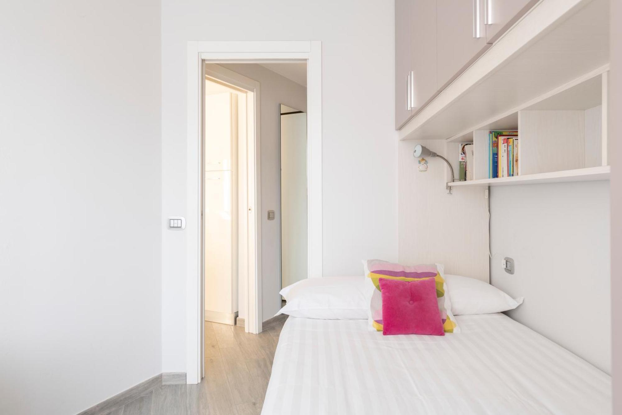 Adorable Centre, 2 Bd, 4 Guests Milan