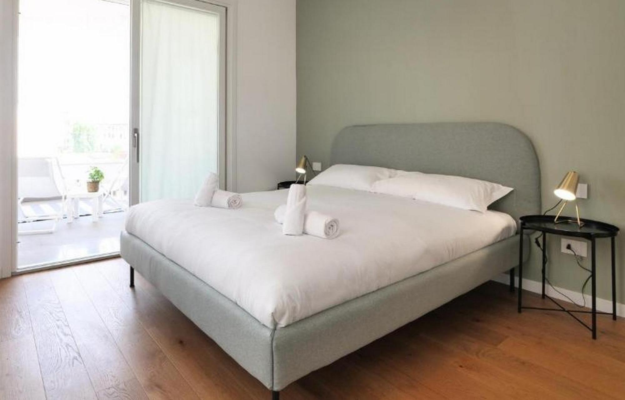 Lovely Terrace - Porta Romana District Apartment Milan