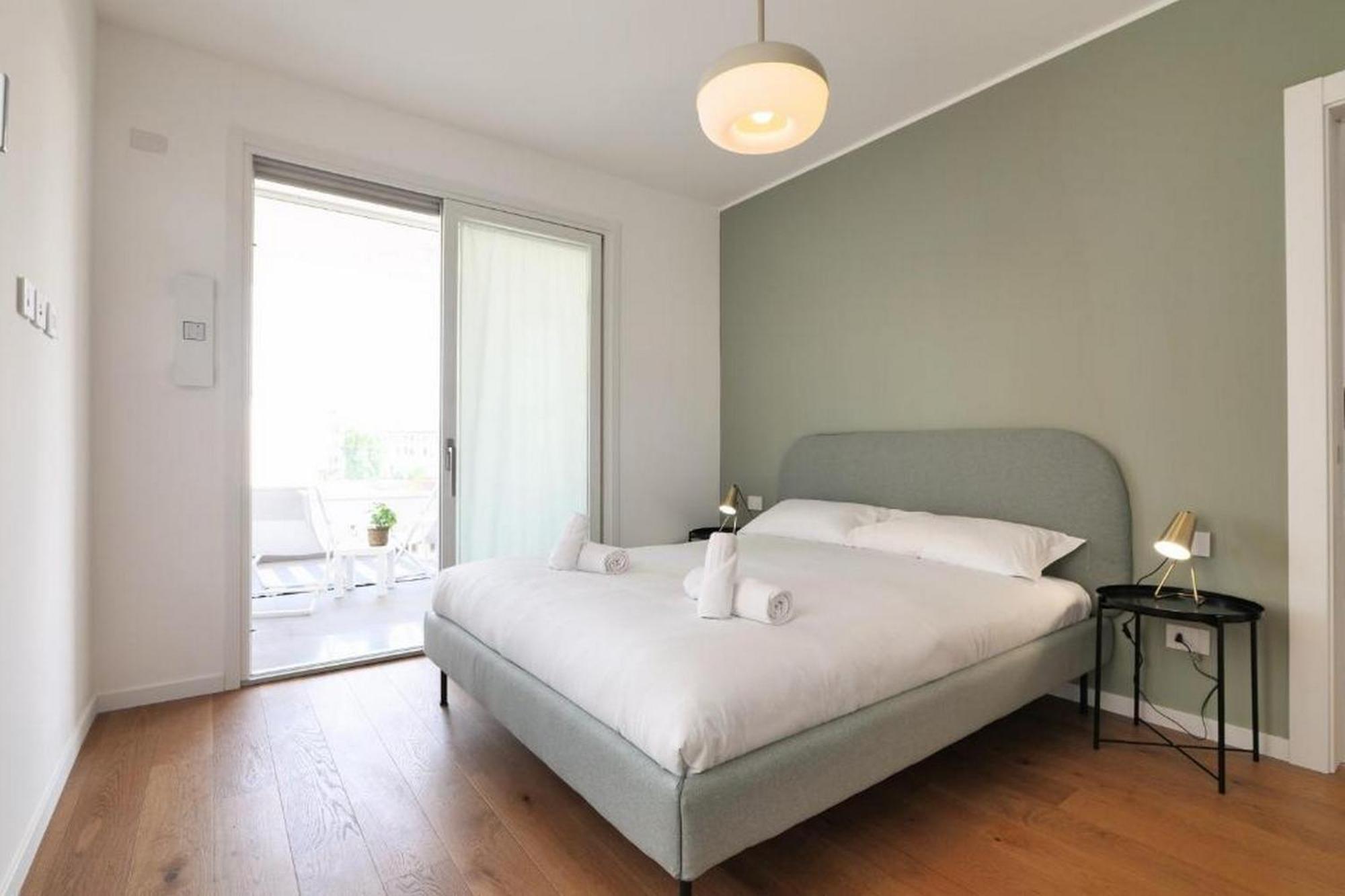 Lovely Terrace - Porta Romana District Apartment Milan