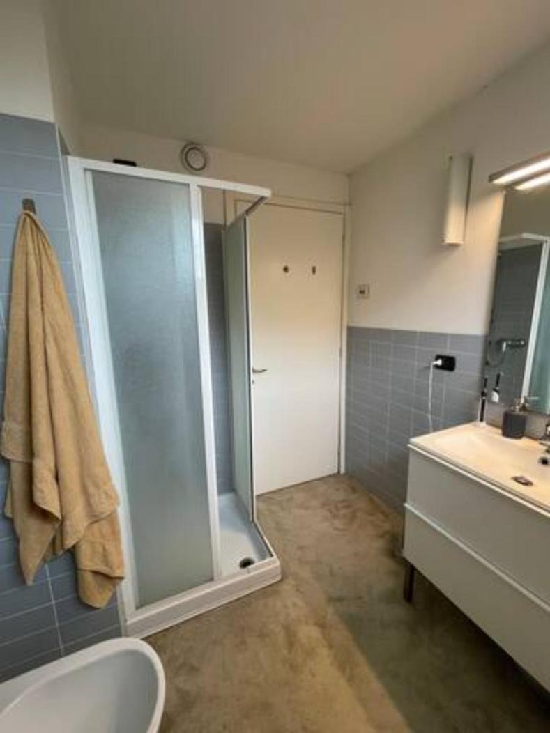 Ampio Loft Su Due Livelli Con Giardino *